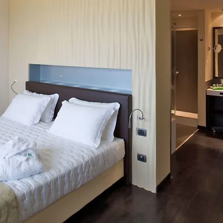 Ξενοδοχείο Grand Mattei 4*