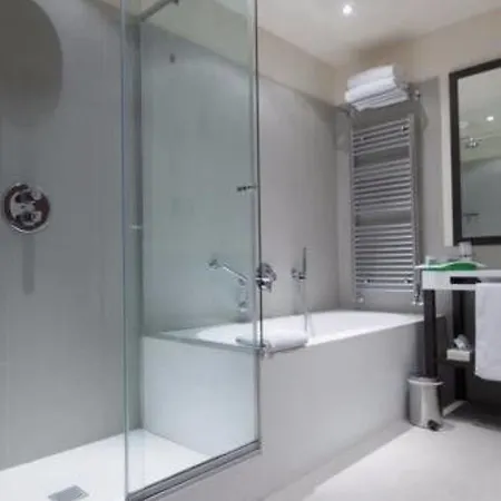 Hotel Grand Mattei 4*