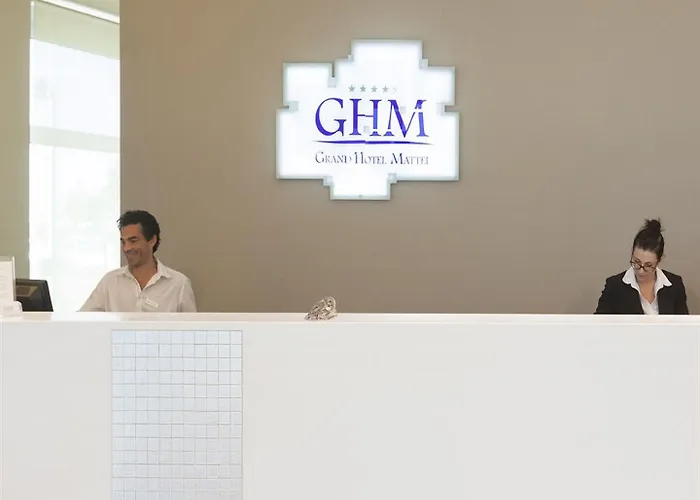 Ξενοδοχείο Grand Mattei 4*