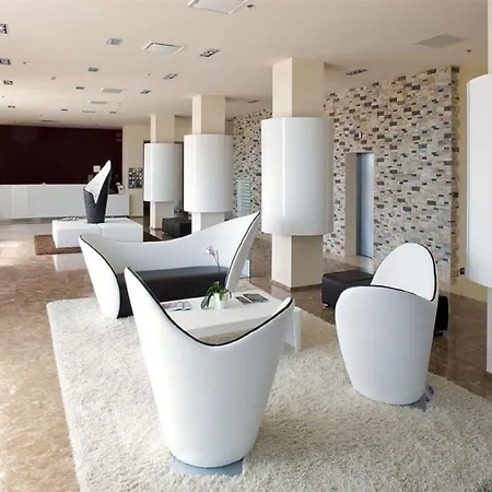 Grand Mattei فندق
