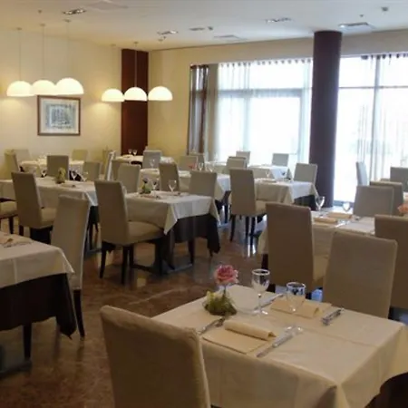 Hotell Grand Mattei Ravenna