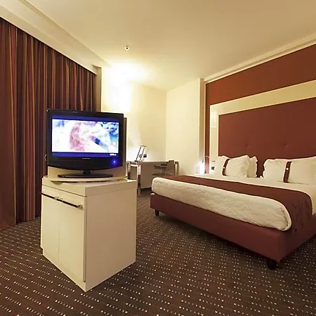 فندق Grand Mattei 4*