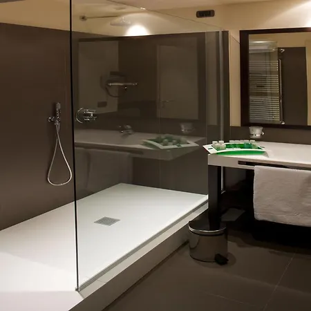 فندق Grand Mattei